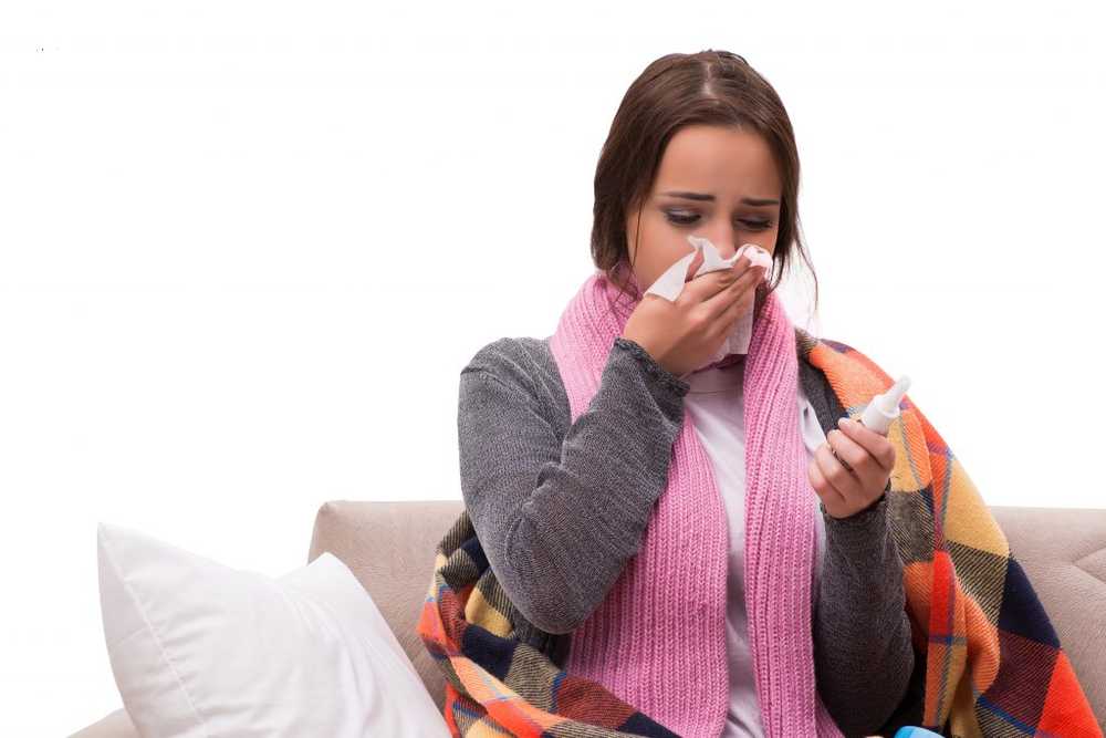 Болезнь простуда. To catch a cold. Заболела по женски. She catch a cold last. Catch a cold.